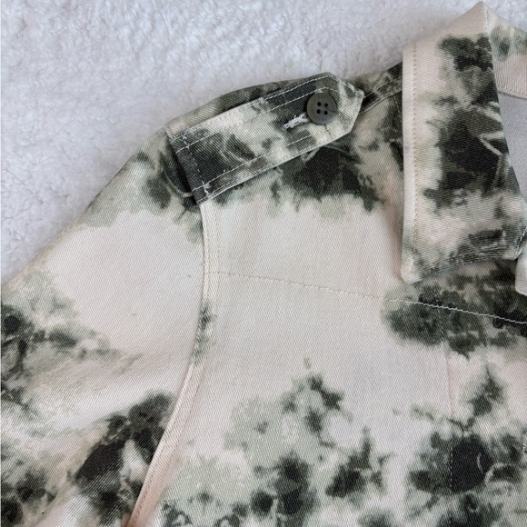 Sanctuary Cream and Green Tie-Dye Jean Jacket - Picture 5 of 16